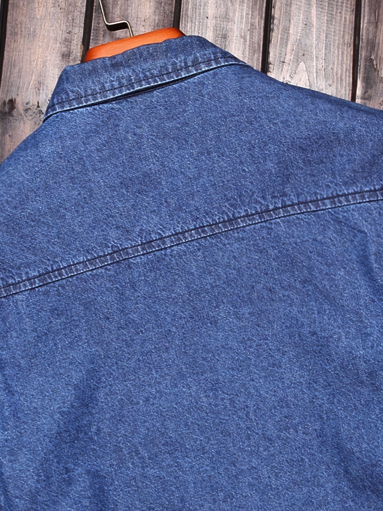 Casual herreskjorte med lange ærmer i denimstil – Ideel til weekend og mellemsæson