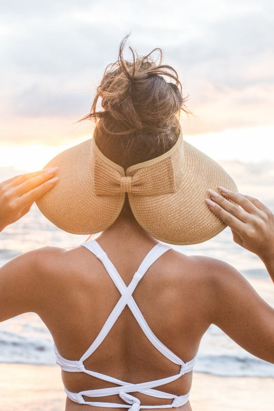 Strandvisier mit großer Krempe für Damen und Schleife hinten