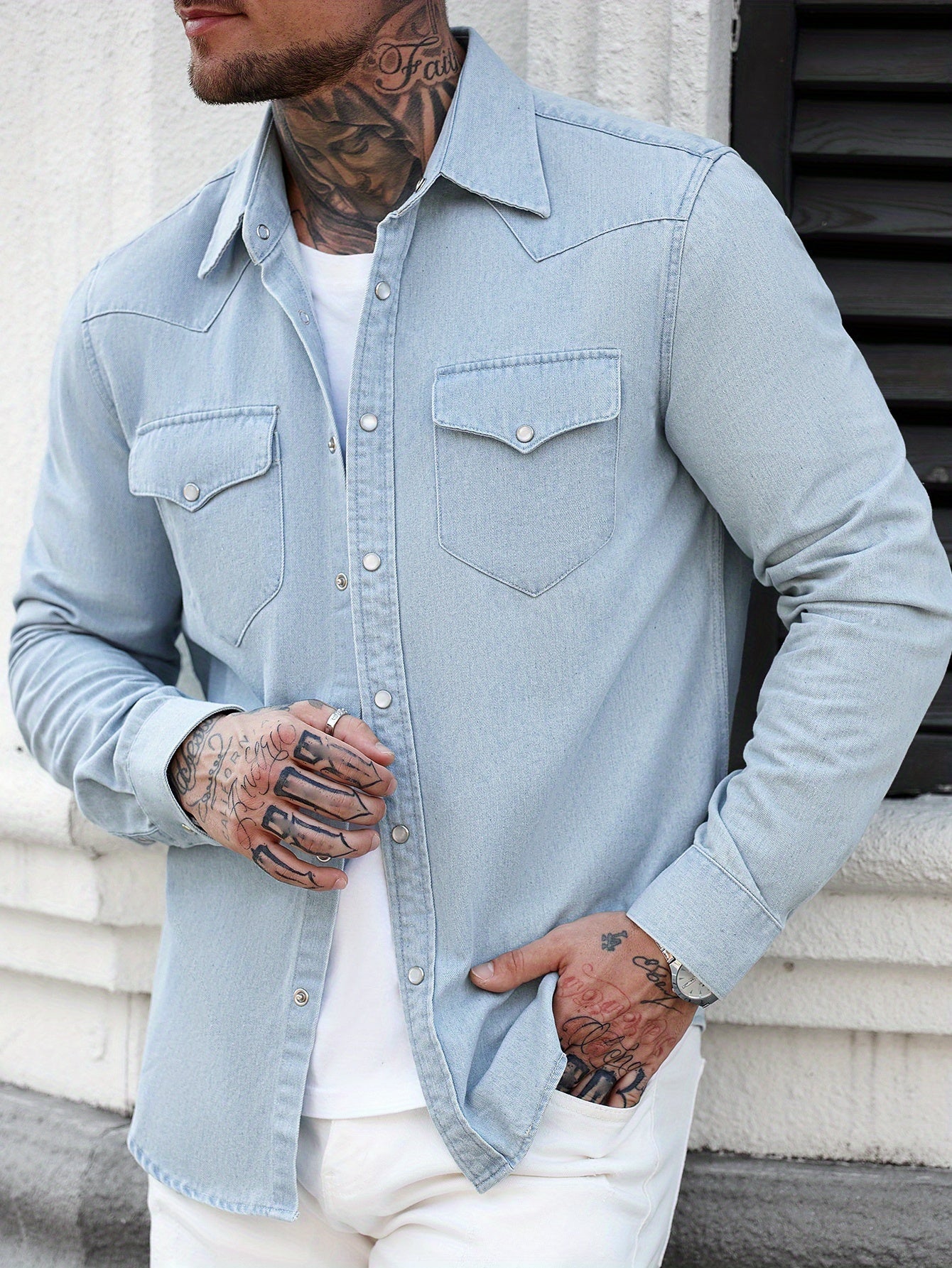 Casual skjorte med knapper til mænd i trendy urban stil