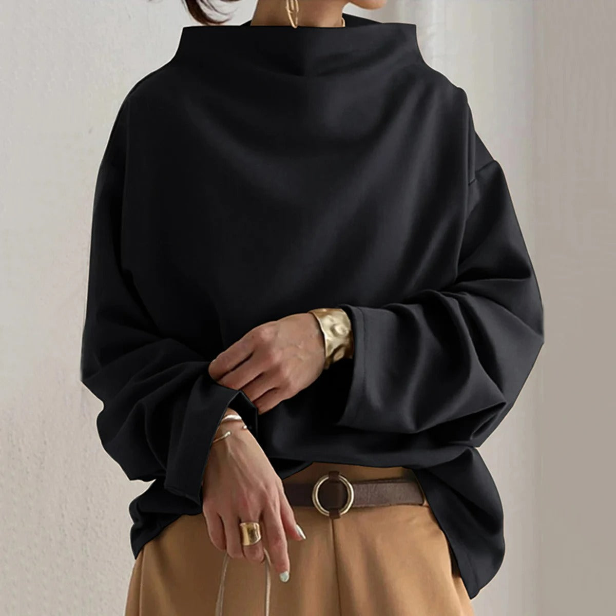 Damelangærmet oversized pullover i elegant stil til dagligt brug eller kontoret
