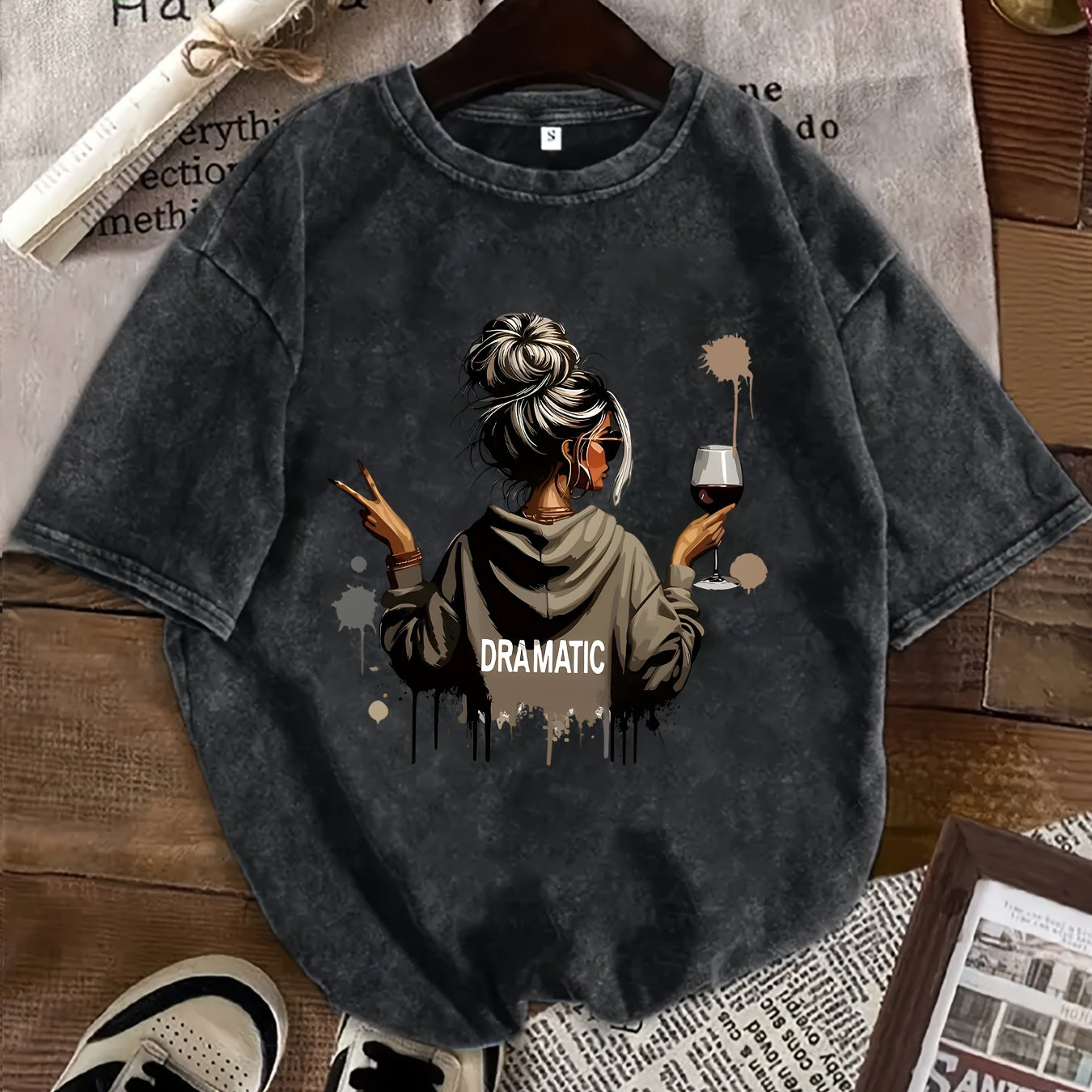 T-shirt Femme Style Décontracté Motif Dramatique avec Illustration Moderne