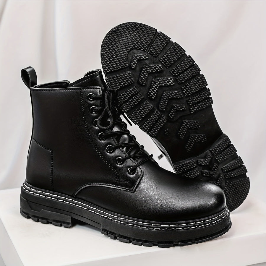 Schwarze hohe Schnürstiefeletten mit dicker Sohle