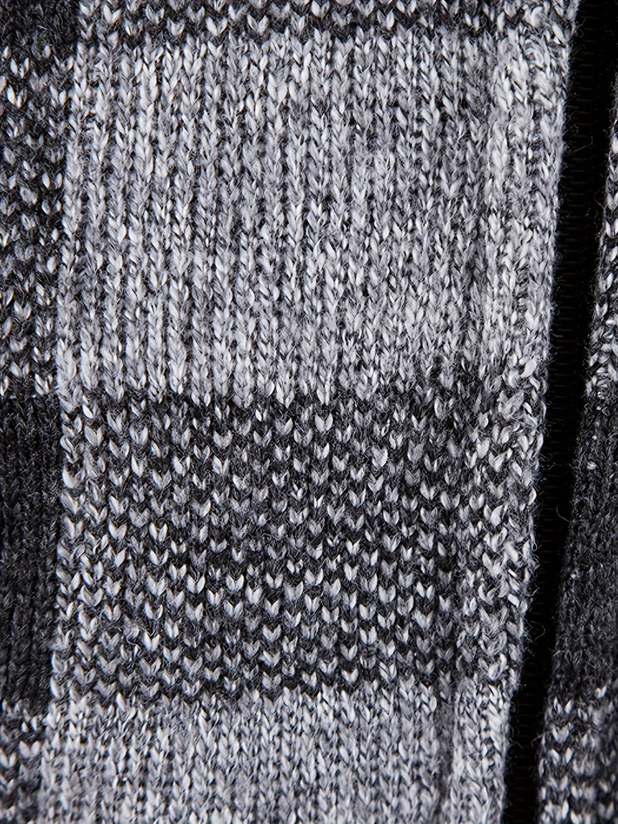 Herren-Cardigan mit Kapuze, braun-schwarzem Karomuster, Reißverschluss und warmem Futter