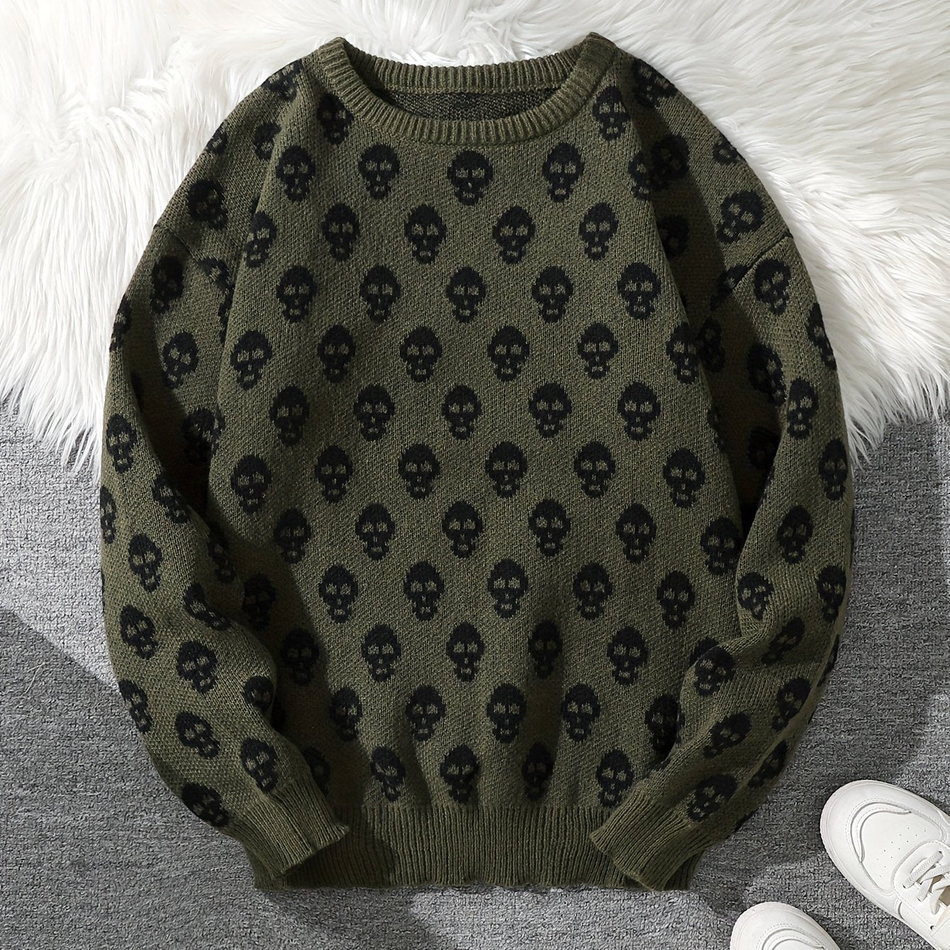 Pull col rond à motif têtes de mort en tricot doux