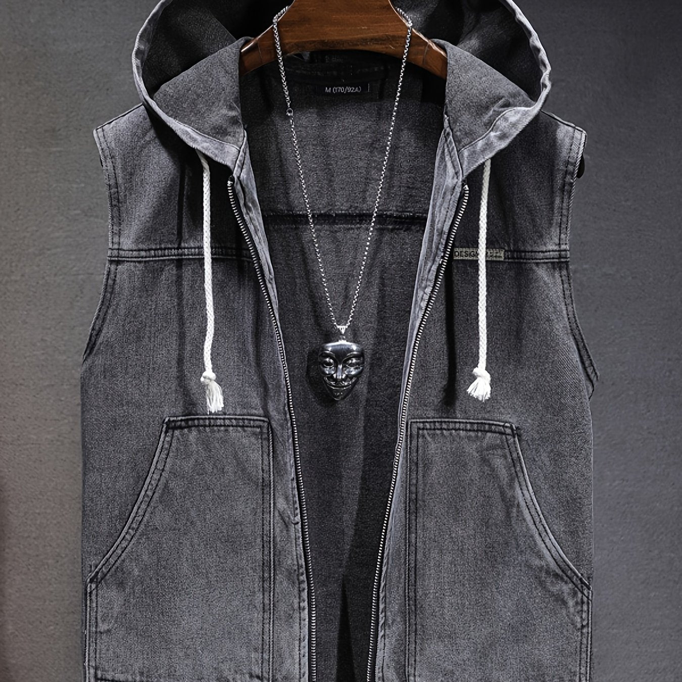 Veste sans manches à capuche pour homme en denim noir délavé