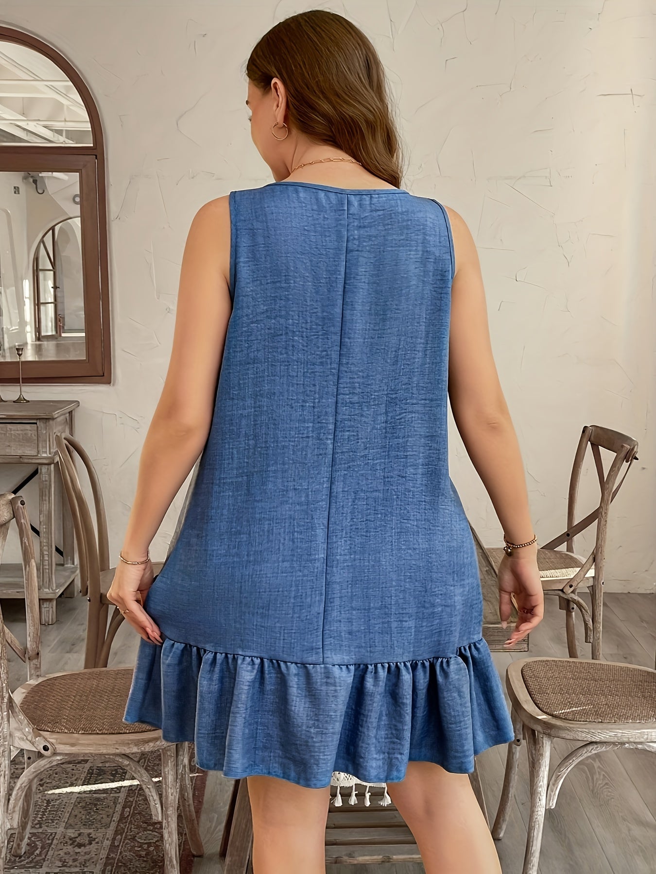Robe décontractée sans manches à volants et fleurs pour femme, style chic et quotidien