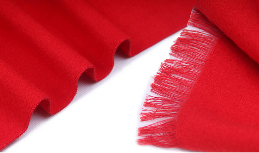 Bufanda roja lisa para hombre, suave y con flecos