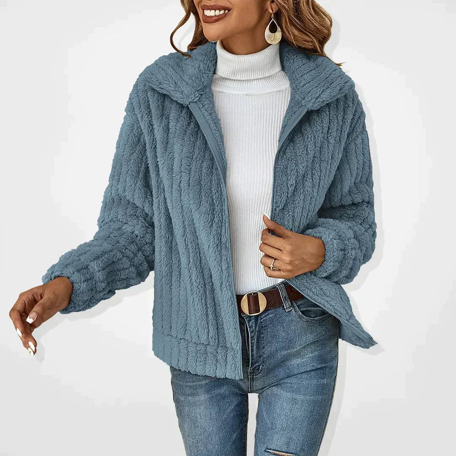 Chaqueta polar suave para mujer con cremallera y cuello alto