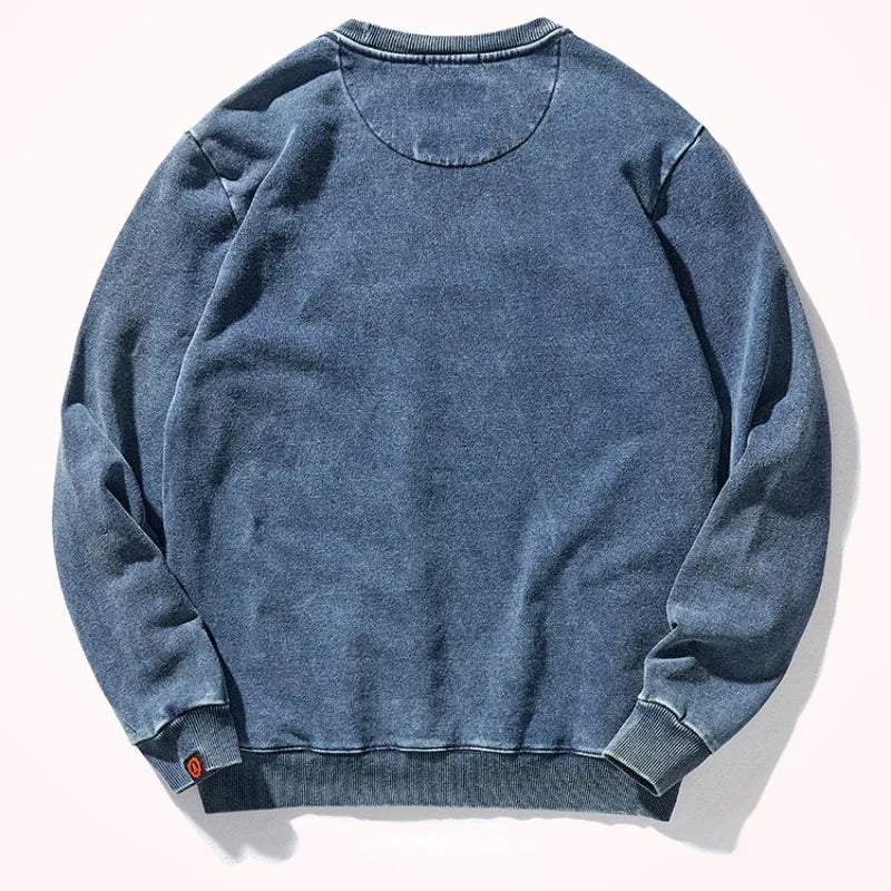 Herren-Sweatshirt mit Rundhalsausschnitt in verwaschenem Denimblau