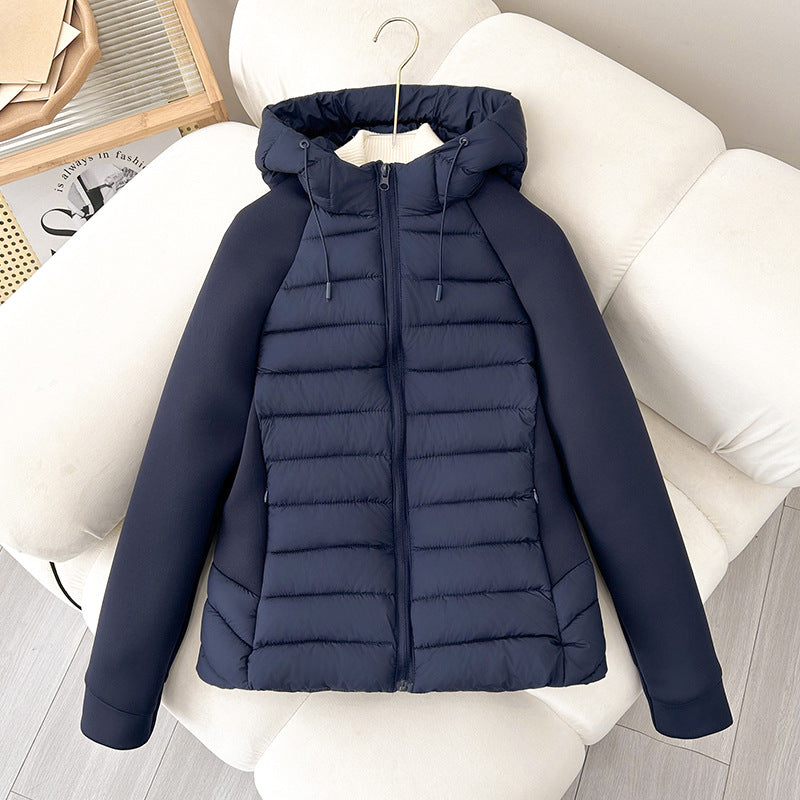 Zweifarbige Steppjacke mit Kapuze für Damen