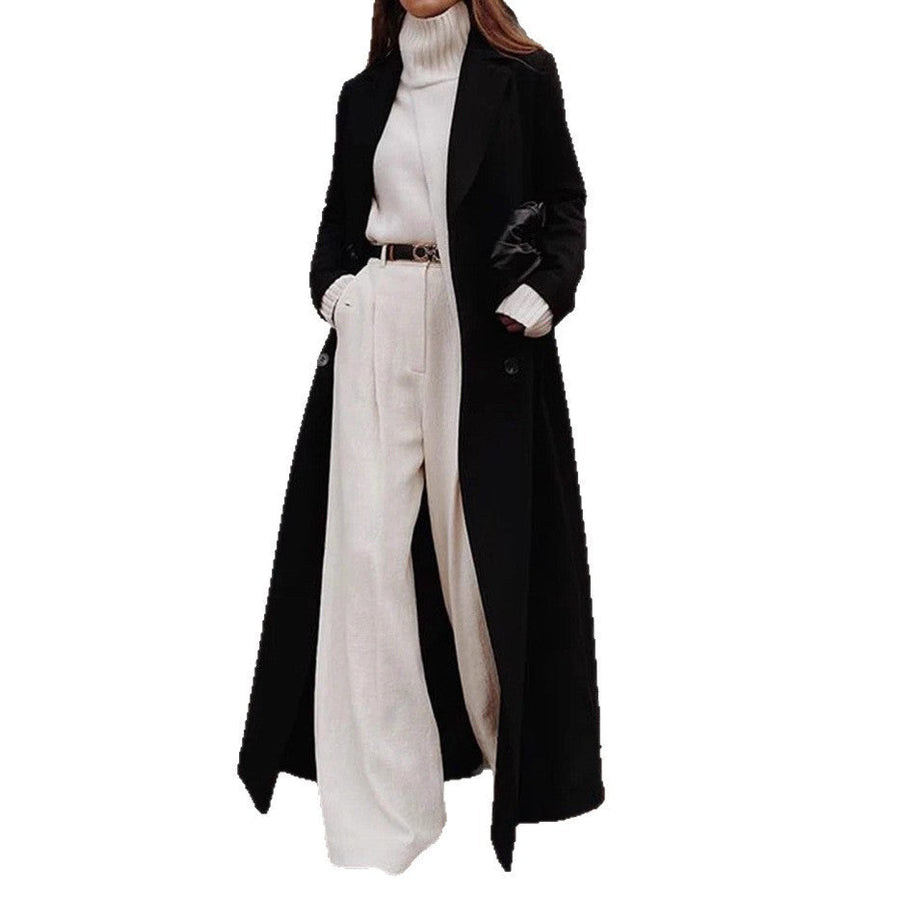 Lange damesmantel met reverskraag en knoopsluiting, elegante stijl