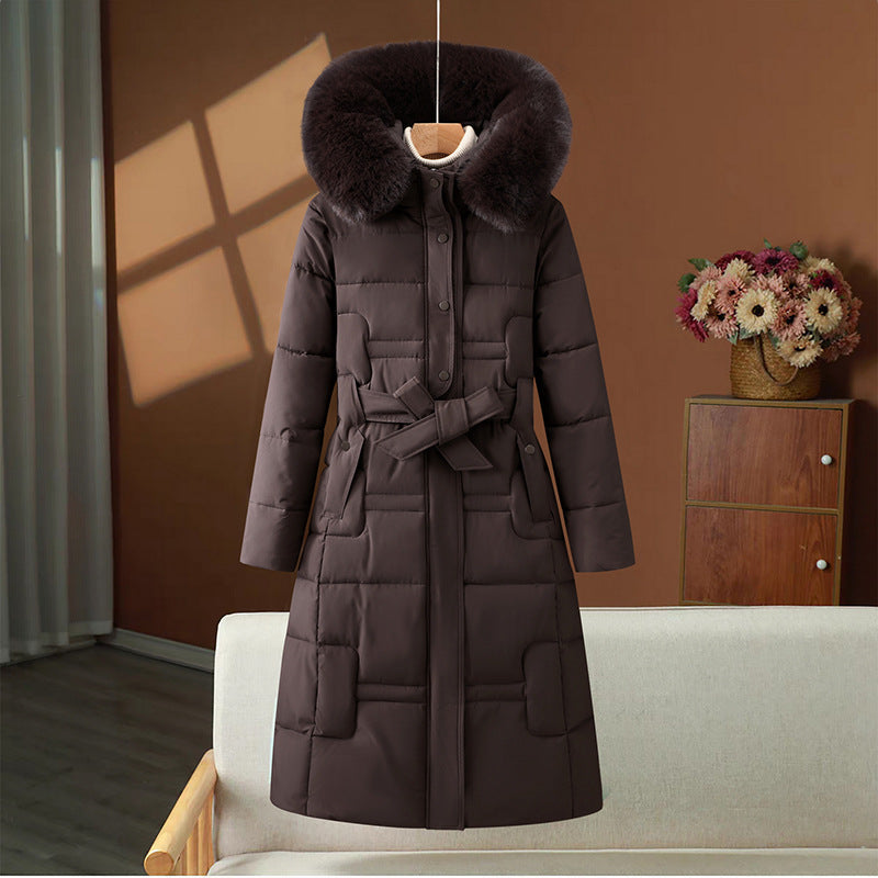 Doudoune longue matelassée Femme avec capuche bordée de fausse fourrure et ceinture
