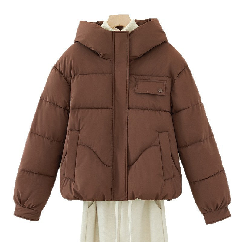 Kurze gesteppte Damen-Daunenjacke mit Kapuze und Taschen