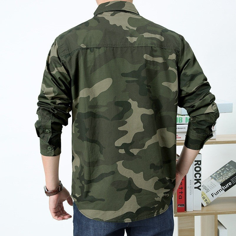 Herenoverhemd met lange mouwen in olijfgroene militaire camouflage, borstzakken met knopen