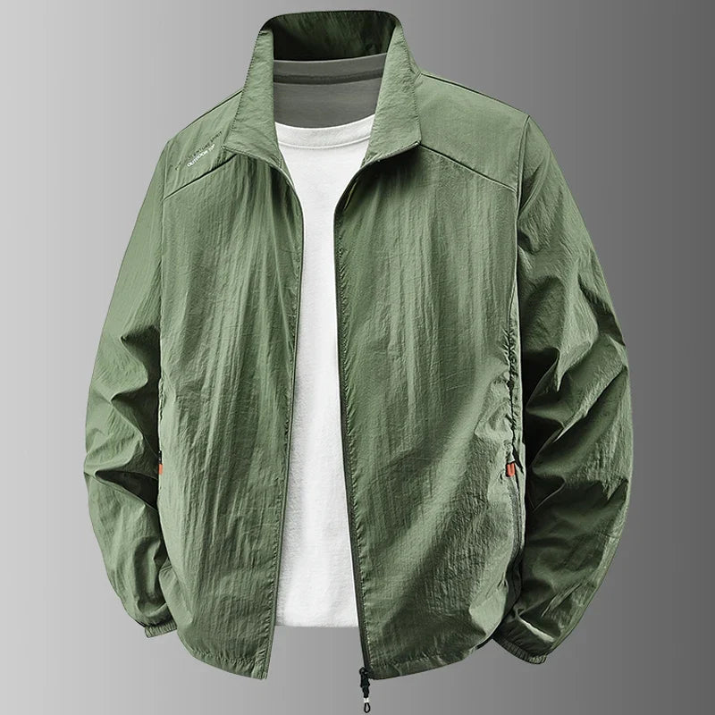 Chaqueta ligera lisa para hombre, cuello alto, corte informal y cierre de cremallera