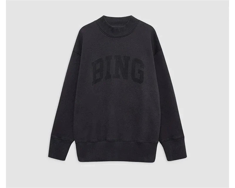 Sweatshirt til kvinder med rund hals og print i grå, bordeaux, sort eller hvid