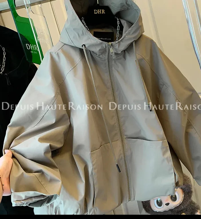 Giacca leggera con cappuccio e zip da donna con tasche anteriori