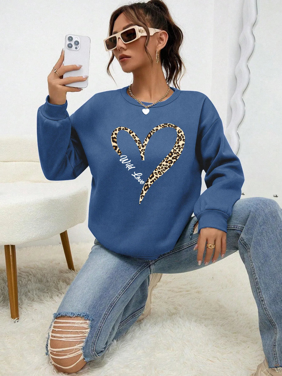 Women's Leopard Heart Crew-Neck Sweatshirt with Long Sleeves