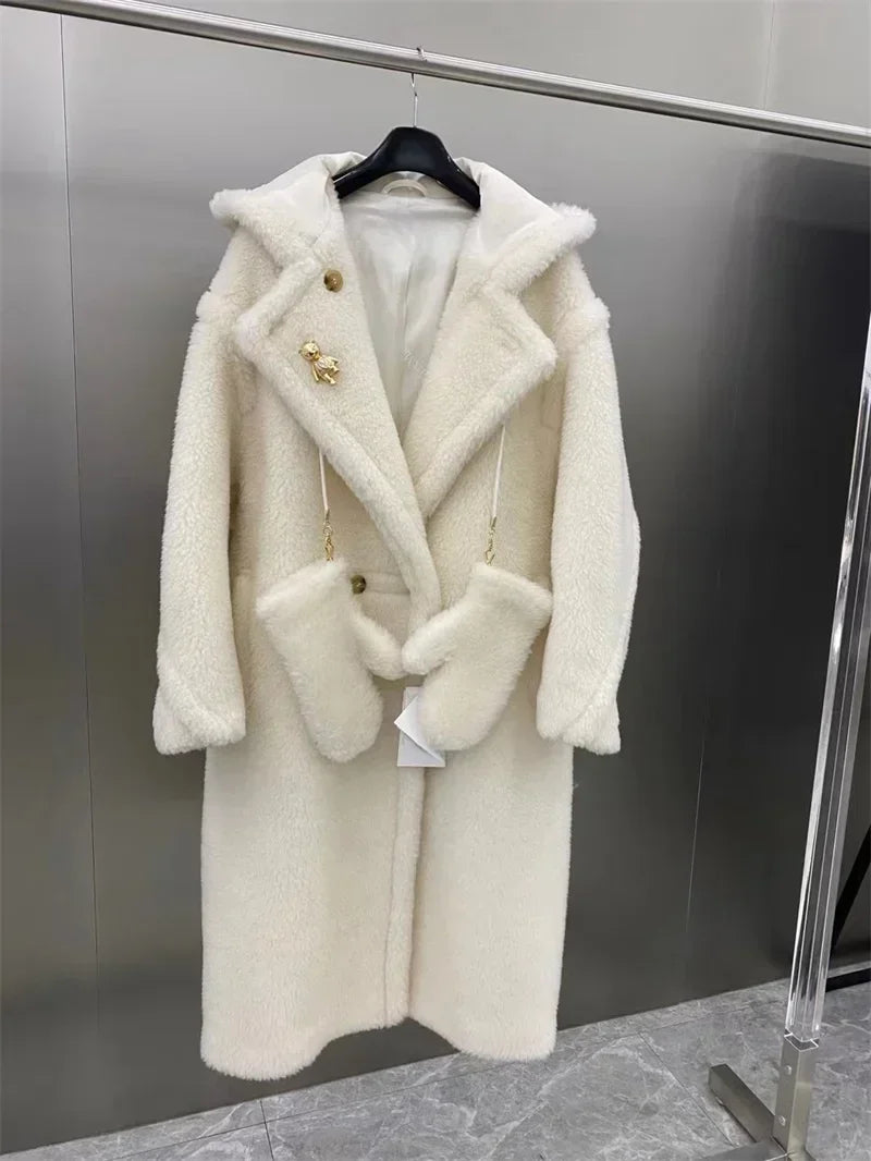 Manteau long femme doux à capuche style Teddy avec moufles assorties