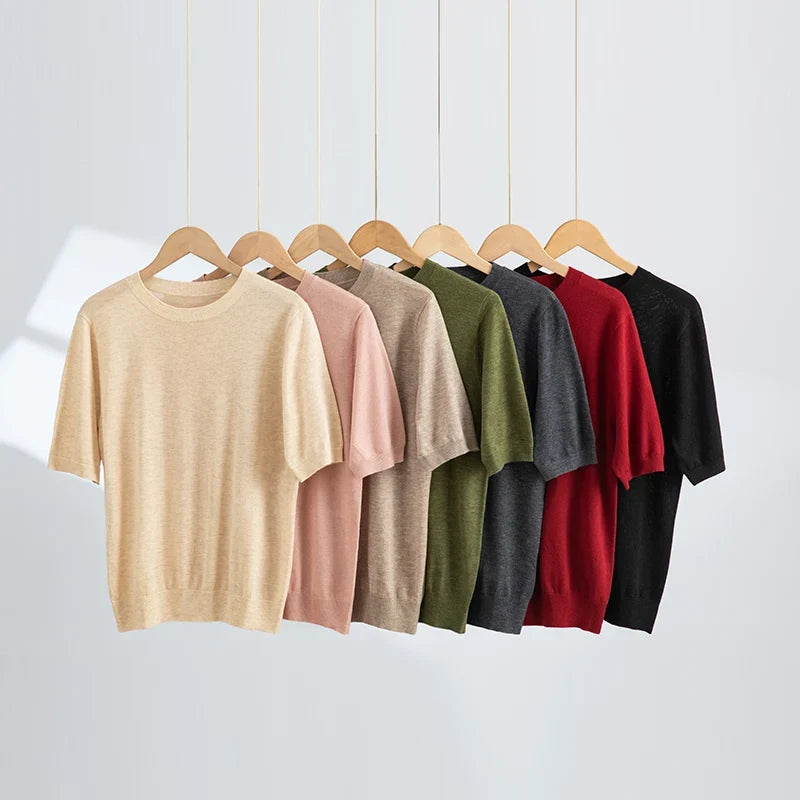 T-shirt casual da donna in maglia a maniche corte con collo rotondo e tinta unita