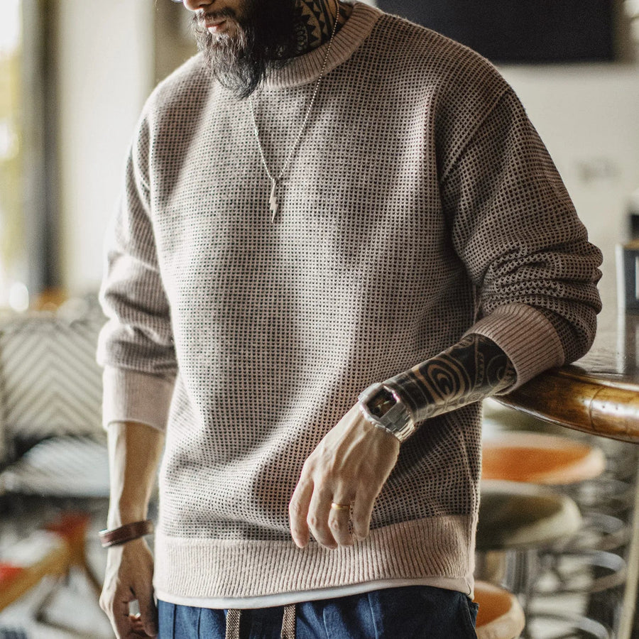 Pull homme col rond maille texturée couleur beige rosé