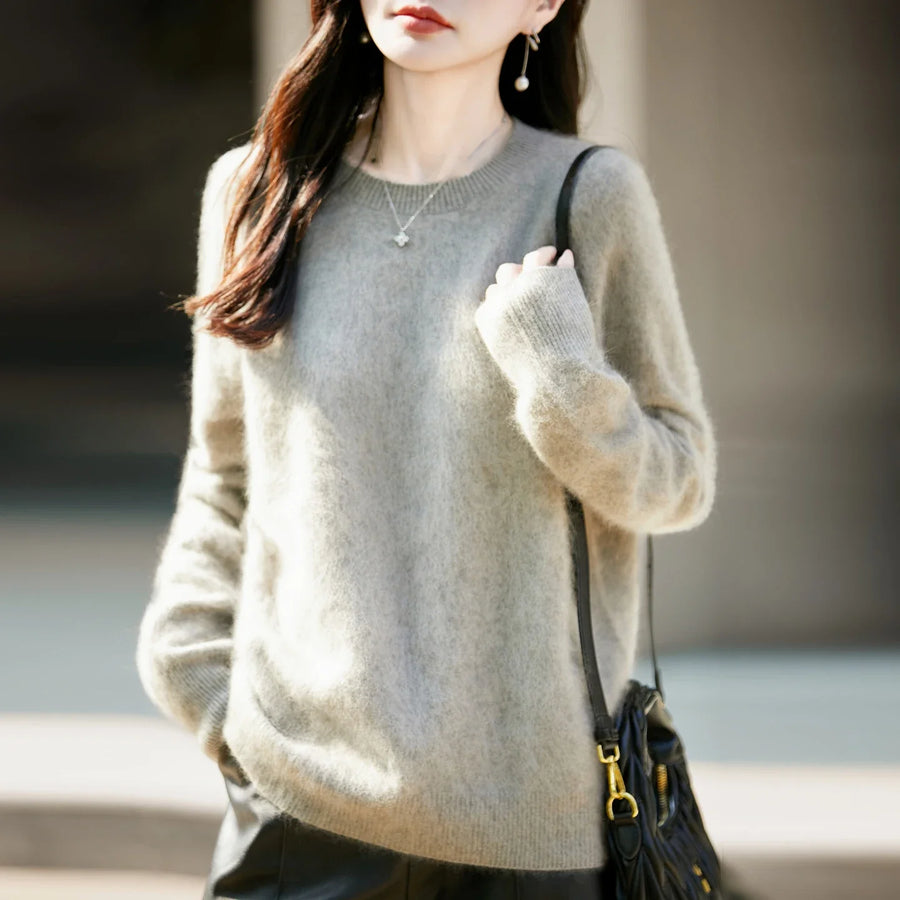 Women's cozy lightweight pale yellow crew-neck sweater