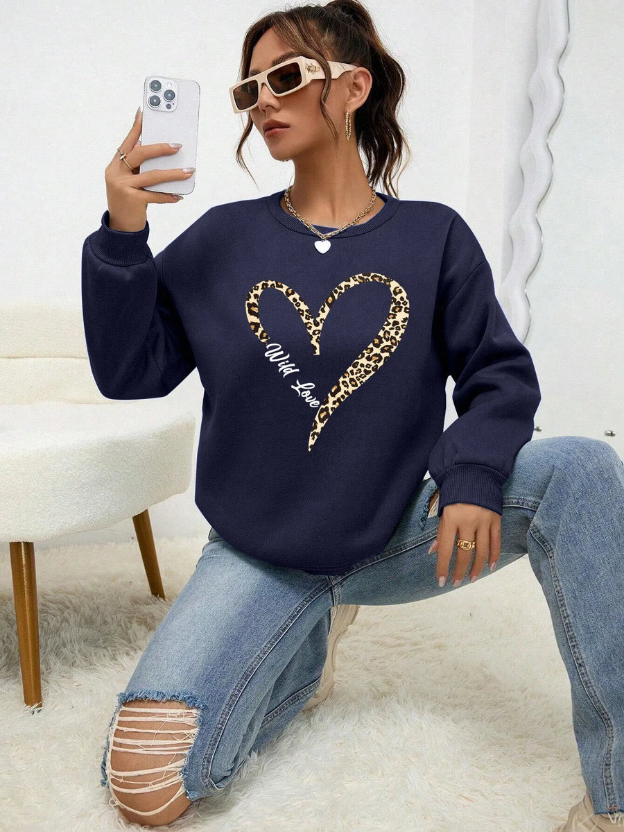 Women's Leopard Heart Crew-Neck Sweatshirt with Long Sleeves