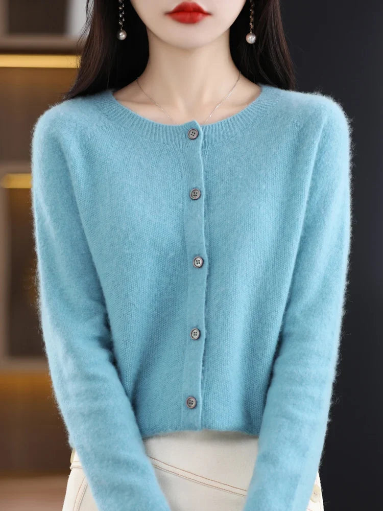 Weicher Damen-Cardigan mit Rundhalsausschnitt, Knöpfen und langen Ärmeln, Grau