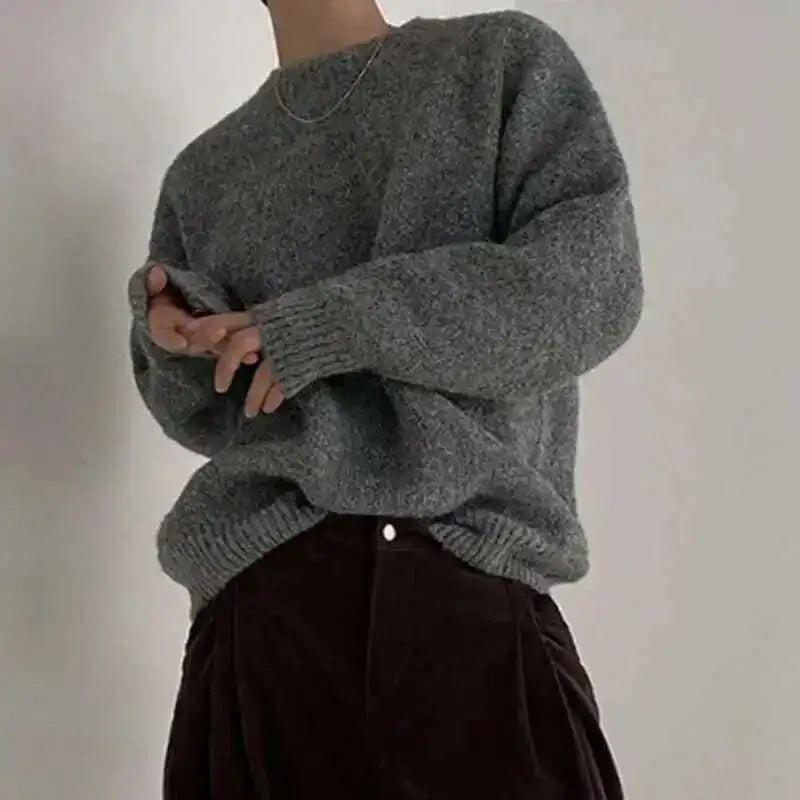 Jersey de hombre de punto gris jaspeado con cuello redondo