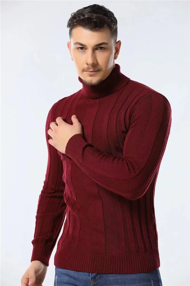 Maglione da uomo a collo alto a coste, vestibilità aderente, disponibile in diversi colori