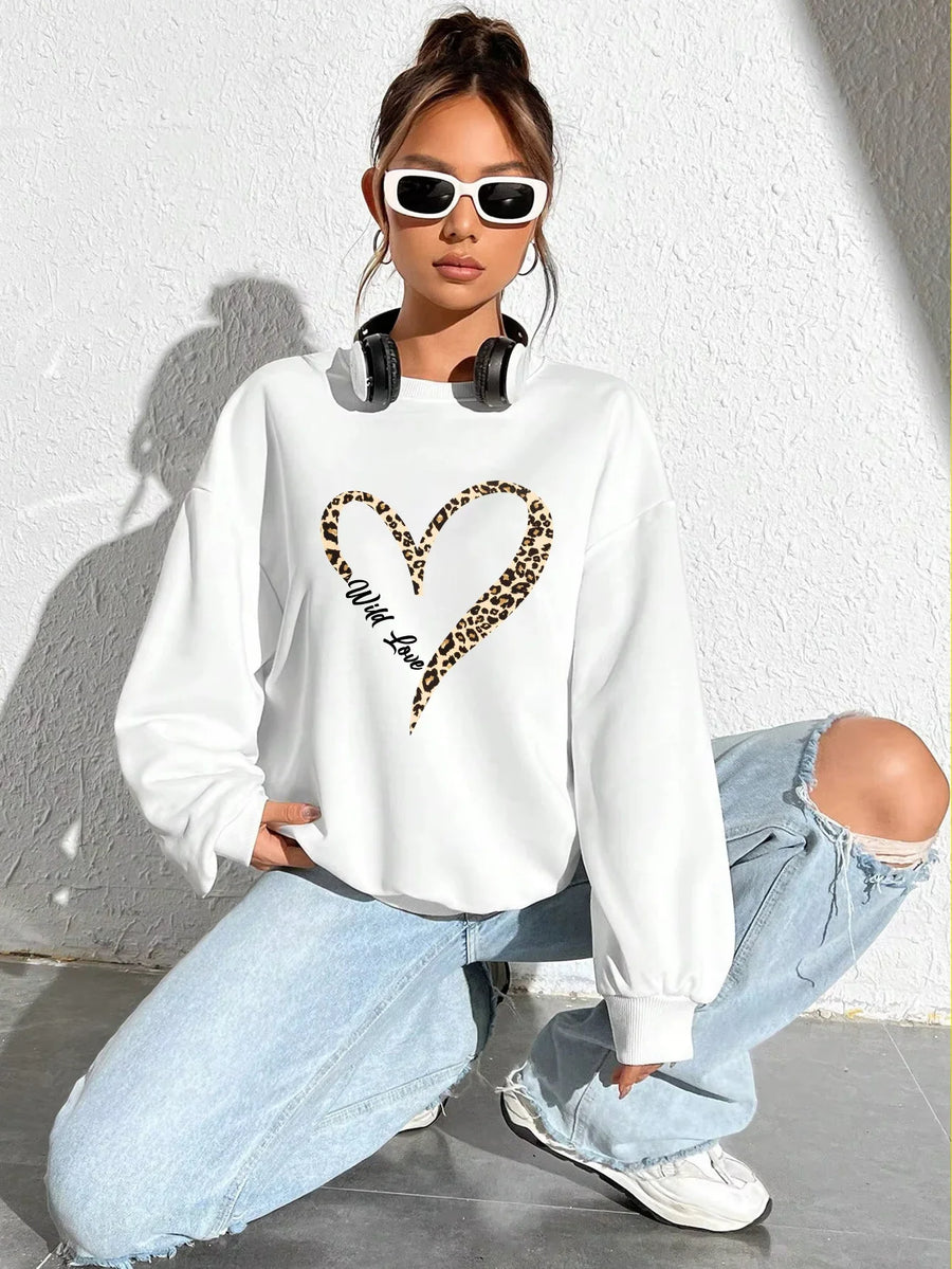 Women's Leopard Heart Crew-Neck Sweatshirt with Long Sleeves