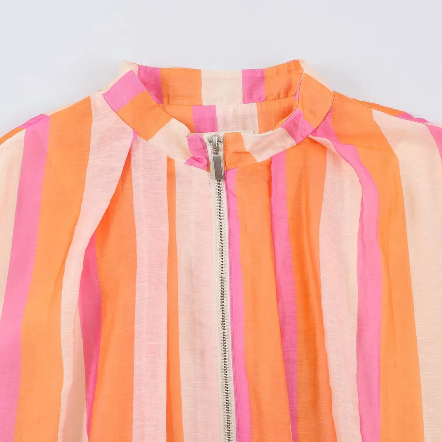 Women's lightweight zip-up jacket with stand collar, puff sleeves, assorted colors