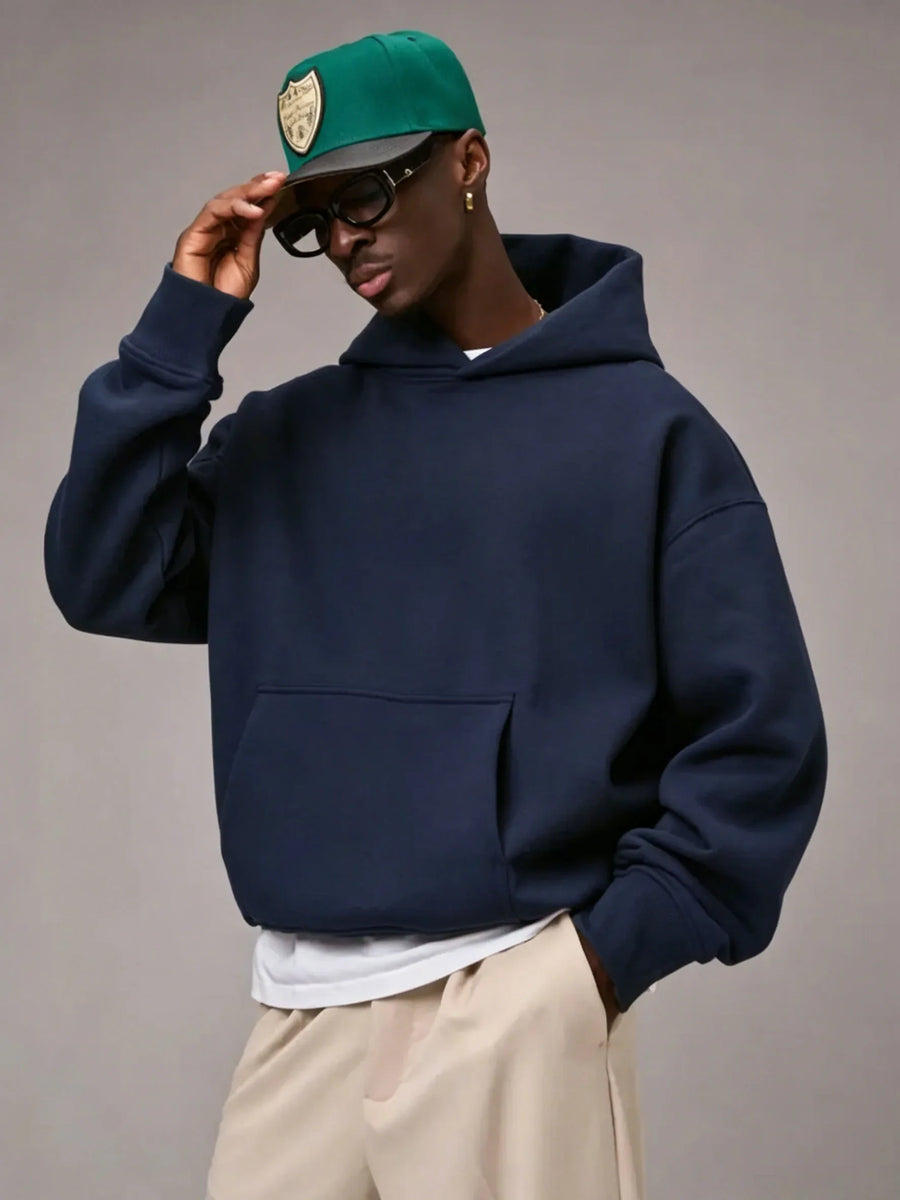 Men's oversized hoodie with kangaroo pocket in red