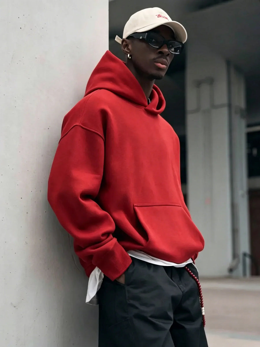 Men's oversized hoodie with kangaroo pocket in red
