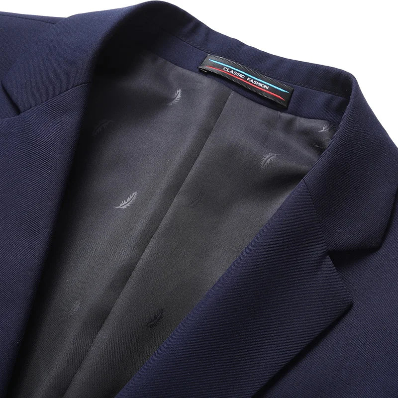 Elegant men's two-button suit jacket for business and ceremonies