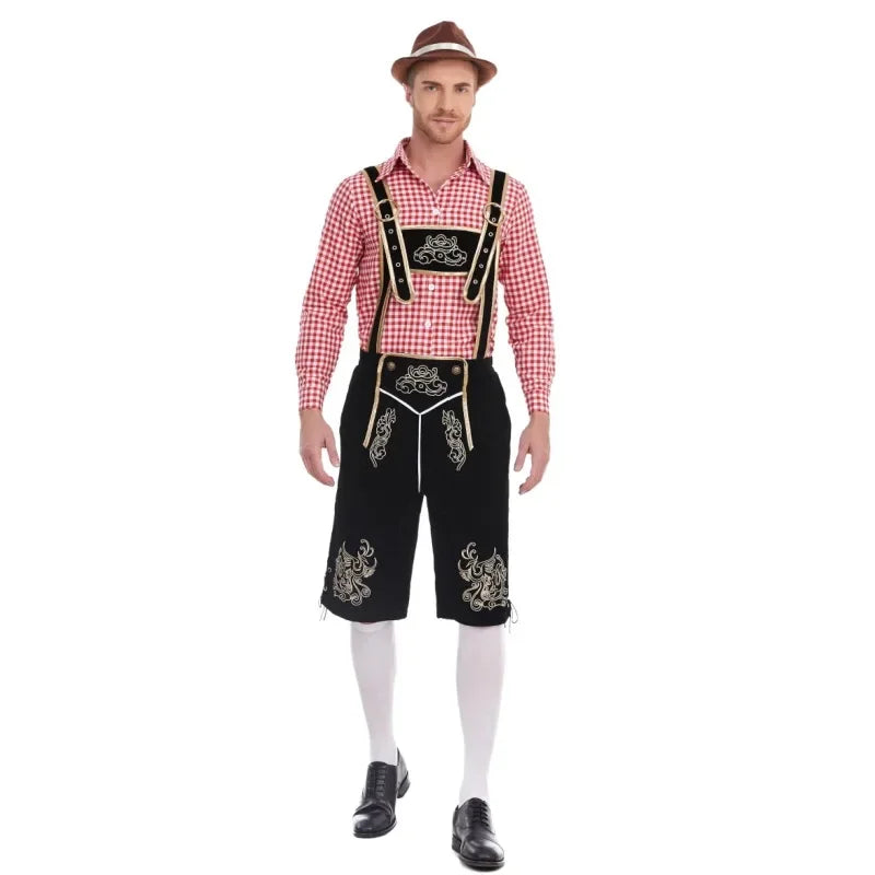 Bayersk herrekostume med korte seleshorts og ternet skjorte til Oktoberfest