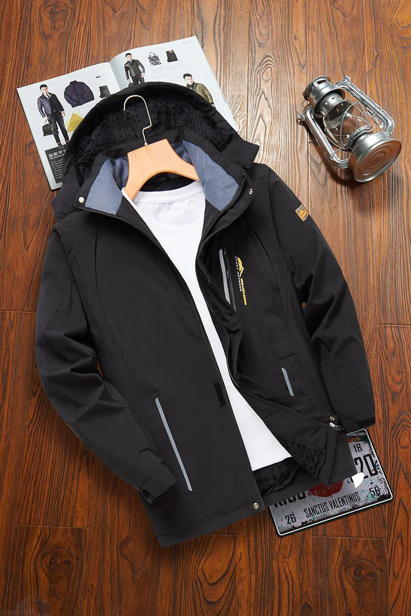 Herren-Kapuzenjacke mit Fleecefutter in Marineblau und Schwarz für den Outdoor-Bereich