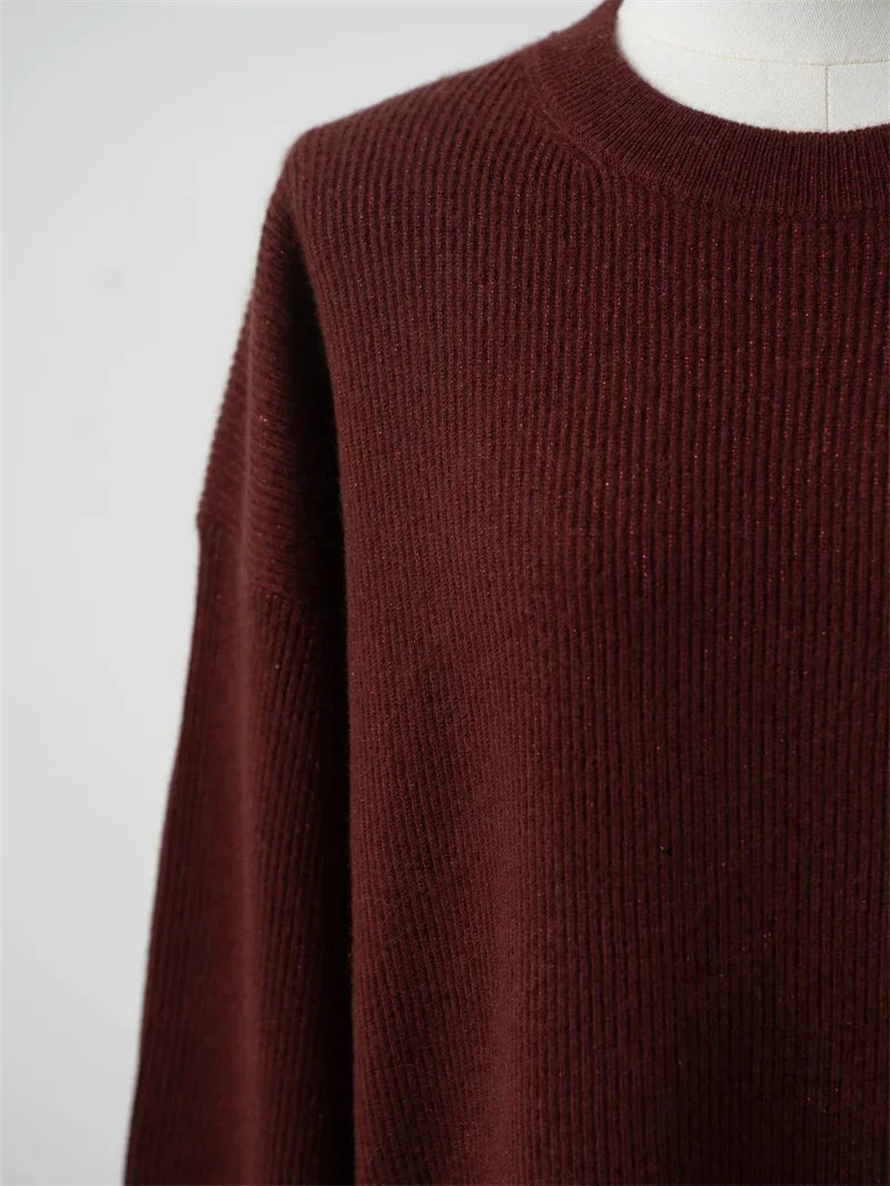 Maglione da donna a coste con scollo rotondo e maniche lunghe