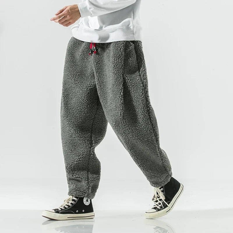 Men's soft textured trousers with drawstring