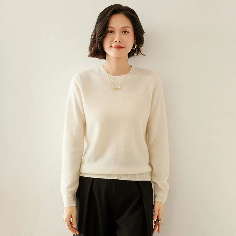 Maglione da donna in maglia morbida a girocollo e maniche lunghe