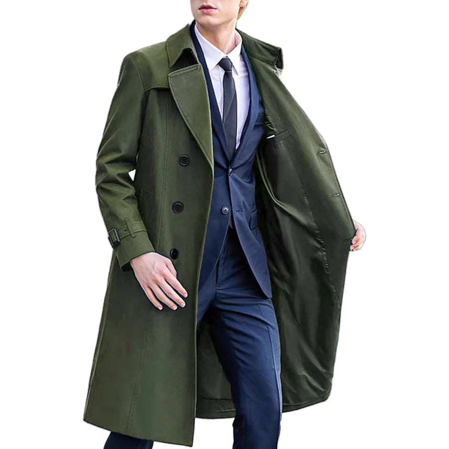 Lang trenchcoat for menn med dobbel knapperekke, klassisk snitt, belte og ermer