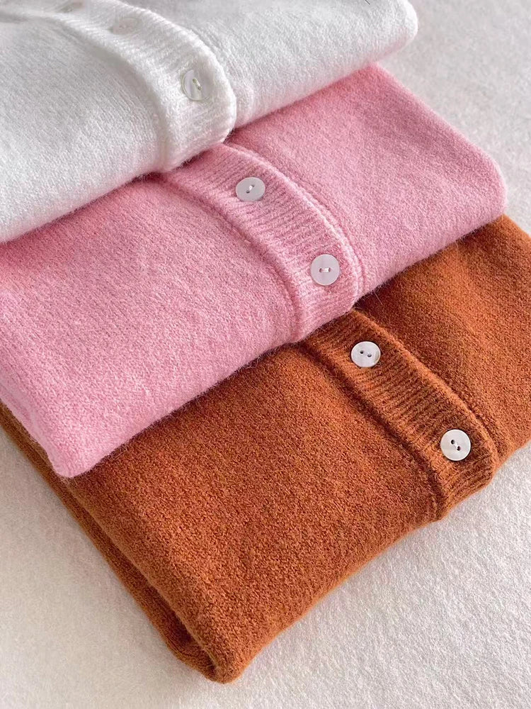 Soft women's crew-neck buttoned cardigan - Several colors available