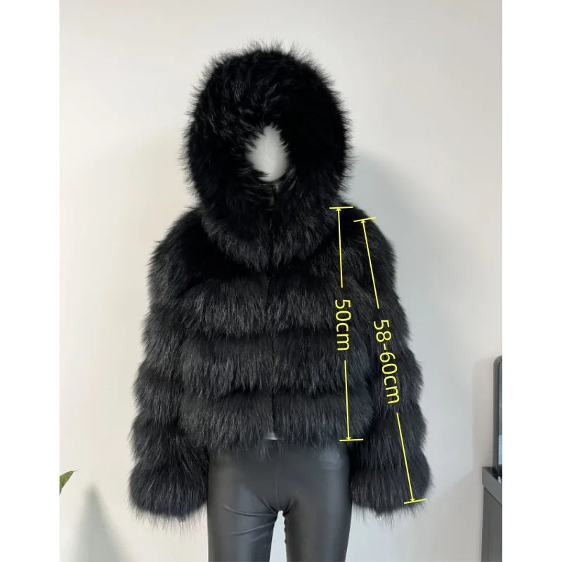 Kurze Damenjacke aus strukturiertem Kunstpelz, weit geschnitten, in verschiedenen Farben
