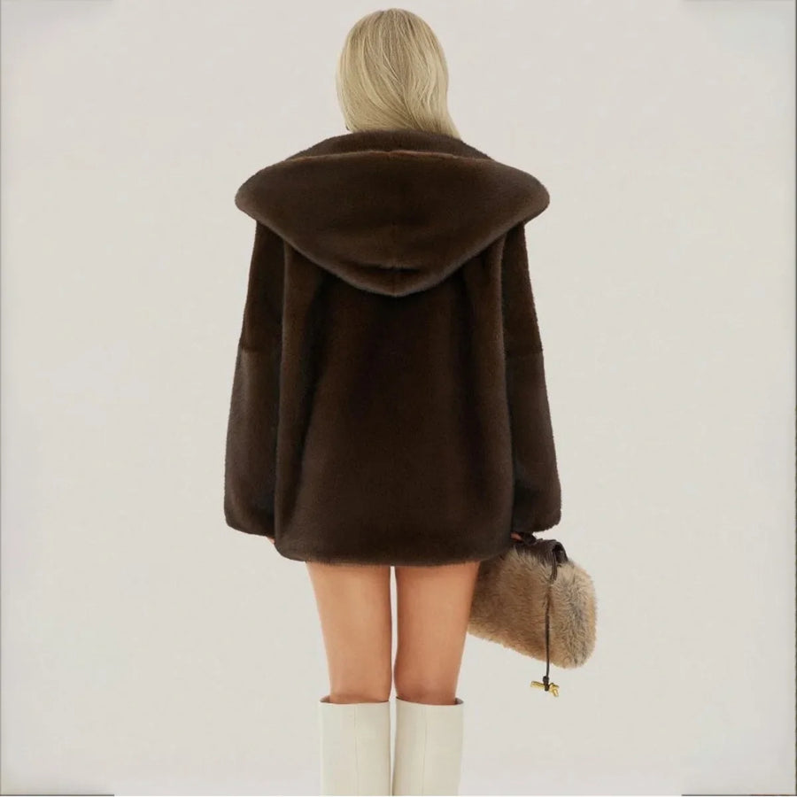 Manteau Doux à Capuche Effet Fourrure Marron pour Femme