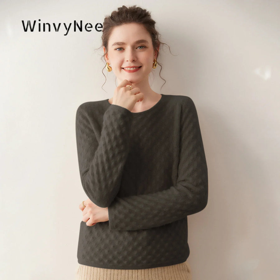 Maglione da donna con collo rotondo e delicato motivo testurizzato - Maniche lunghe, vestibilità rilassata