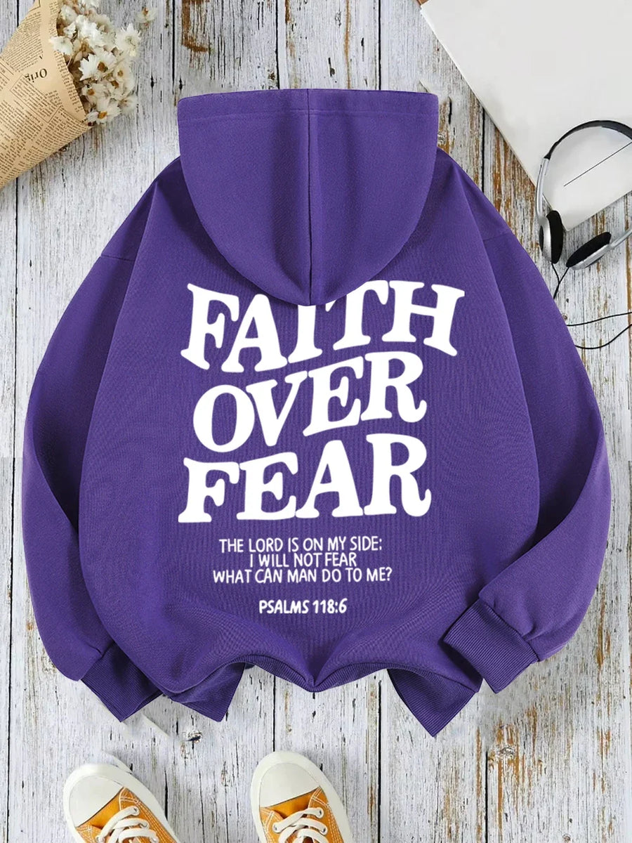 Felpa con cappuccio unisex a tinta unita con stampa "Faith Over Fear"