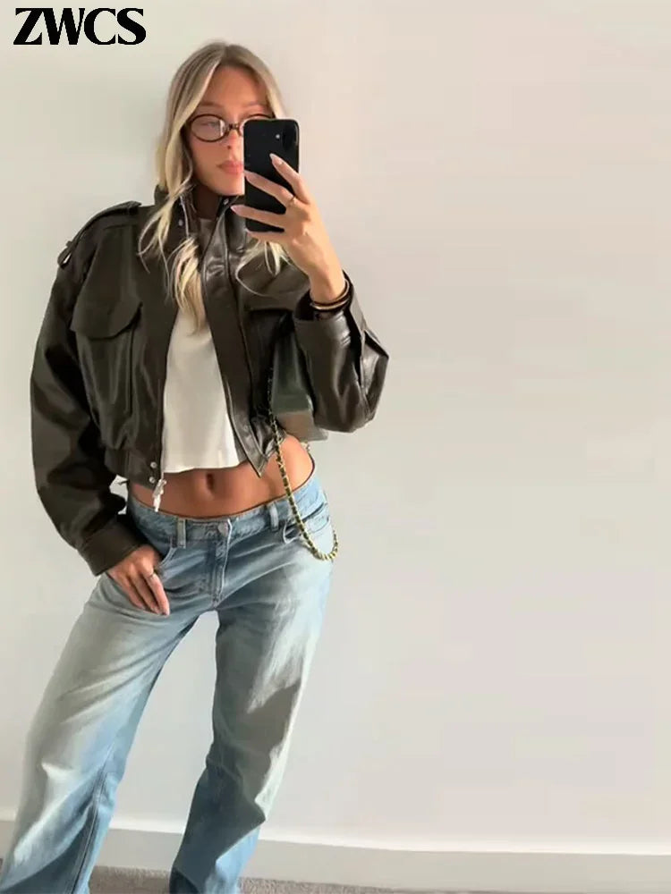 Women's cropped bomber jacket in soft fabric, military green, zip closure