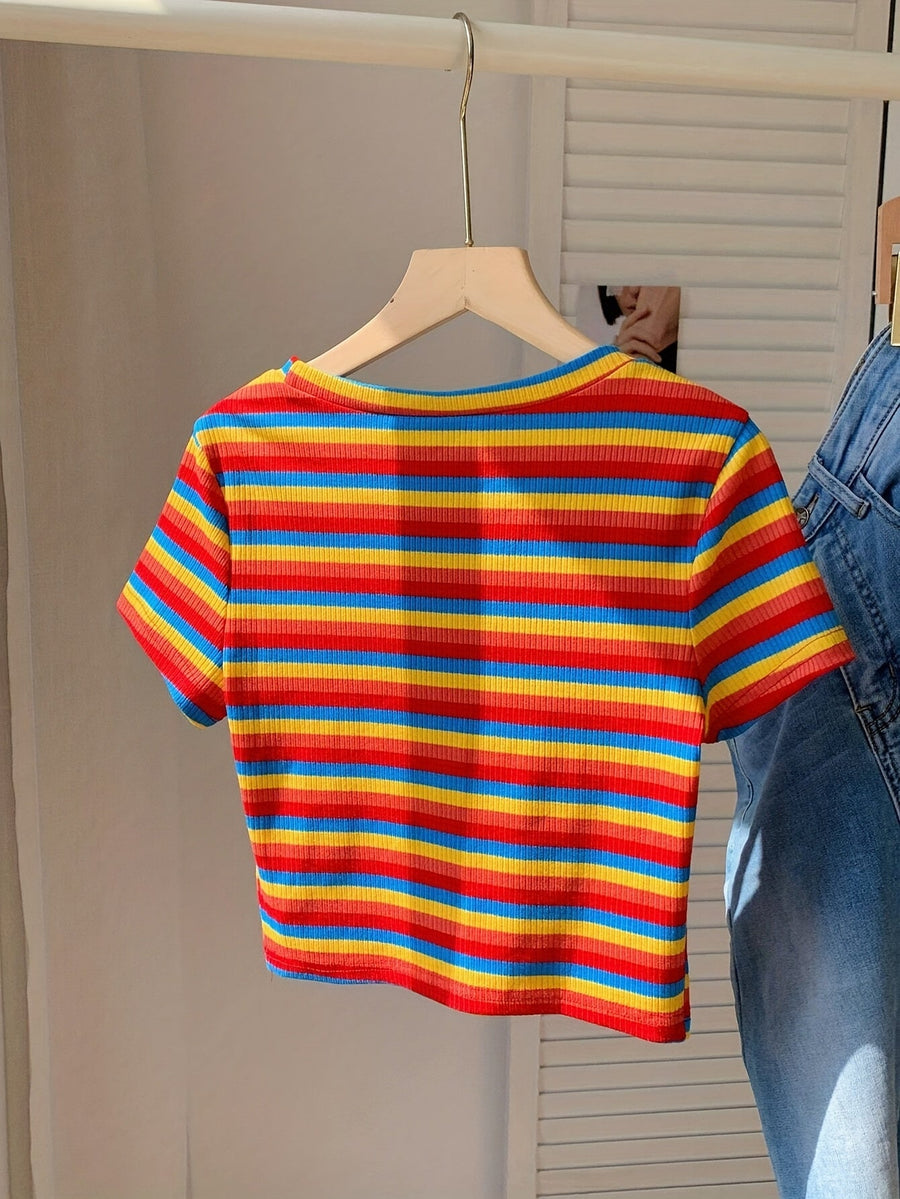 Women's short-sleeve striped T-shirt, casual and trendy style, perfect for summer
