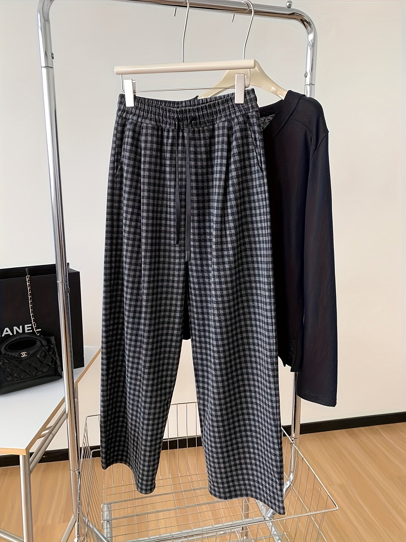 Pantalon large à carreaux Vichy noir et gris avec taille élastique et cordon