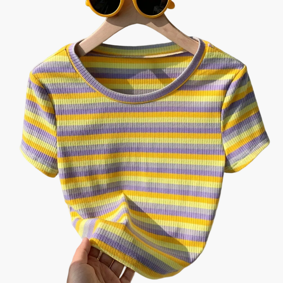 Women's short-sleeve striped T-shirt, casual and trendy style, perfect for summer